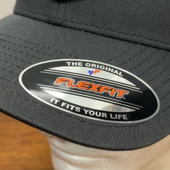 Toyota Adventure Outfitters Hexagon Patch Blaze Orange Mesh Flexfit Yupoong NWOT - Picture 3 of 8